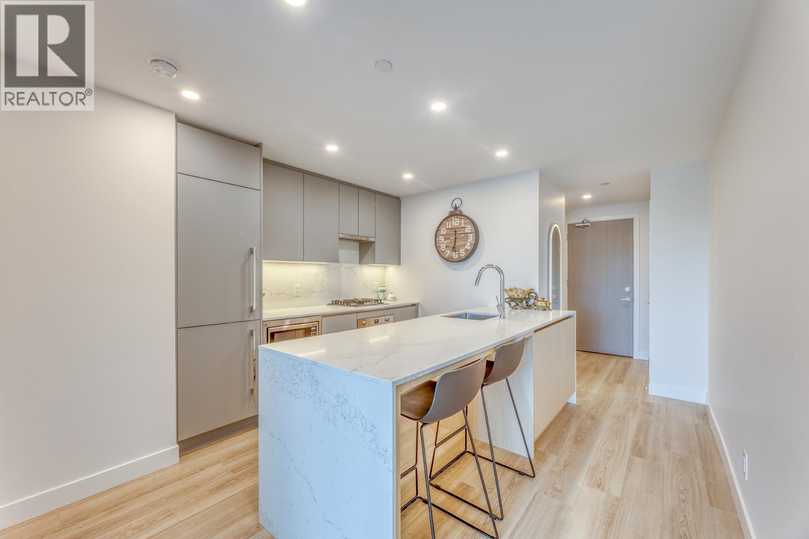 1207 5593 No. 3 Road, Richmond, British Columbia  V6X 0X6 - Photo 5 - R3155112