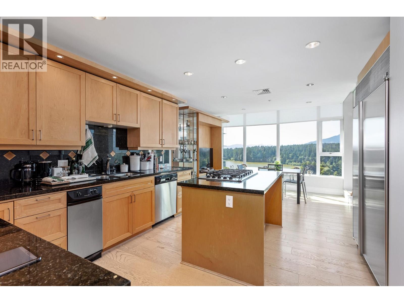 Ph2 1777 Bayshore Drive, Vancouver, British Columbia  V6G 3H2 - Photo 13 - R3155115