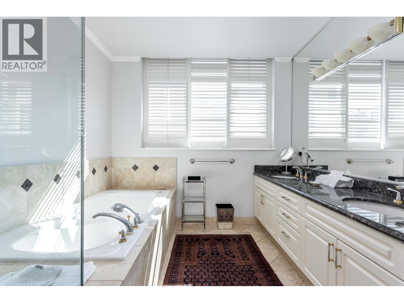 Ph2 1777 Bayshore Drive, Vancouver, British Columbia  V6G 3H2 - Photo 24 - R3155115