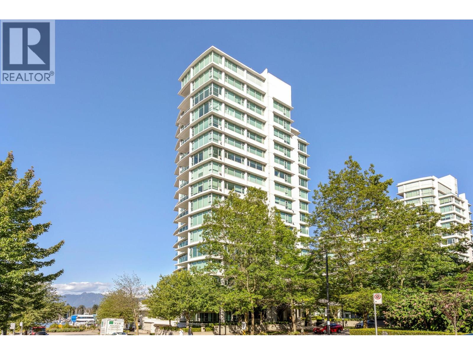 Ph2 1777 Bayshore Drive, Vancouver, British Columbia  V6G 3H2 - Photo 3 - R3155115