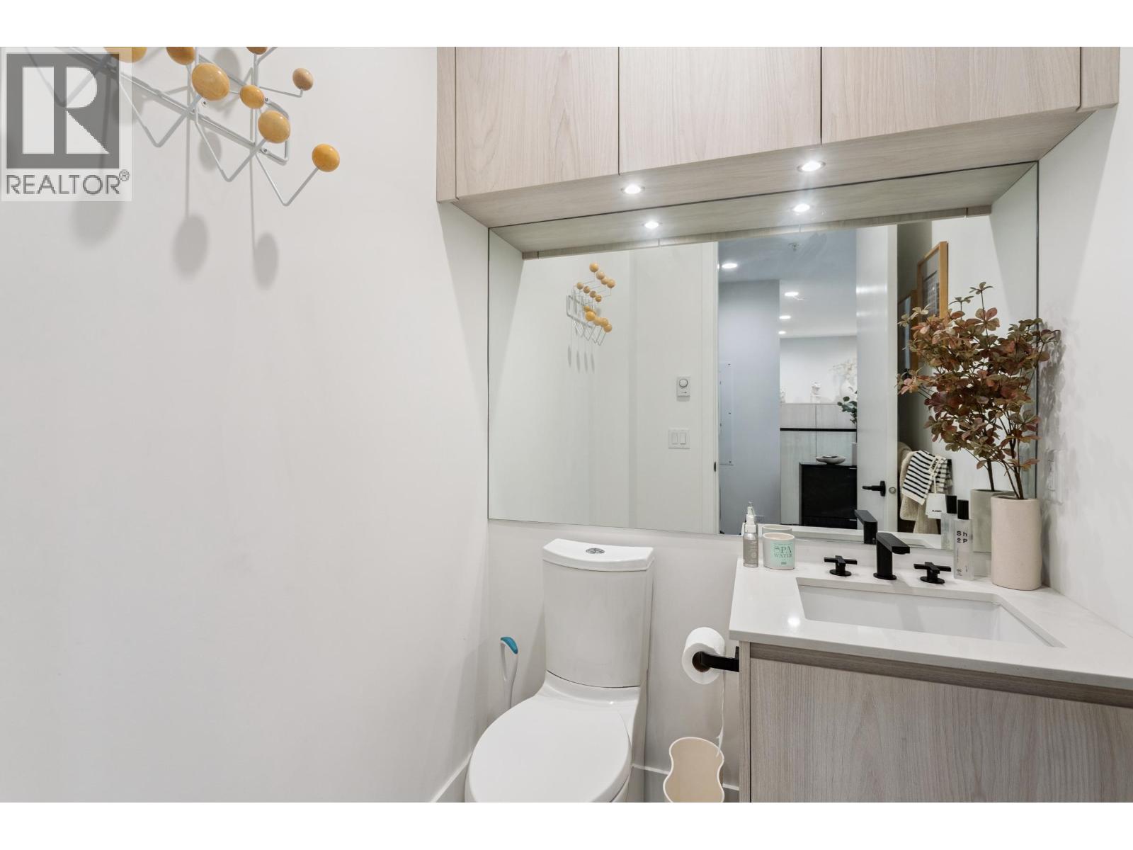 109 300 Salter Street, New Westminster, British Columbia  V3M 0L9 - Photo 14 - R3155119