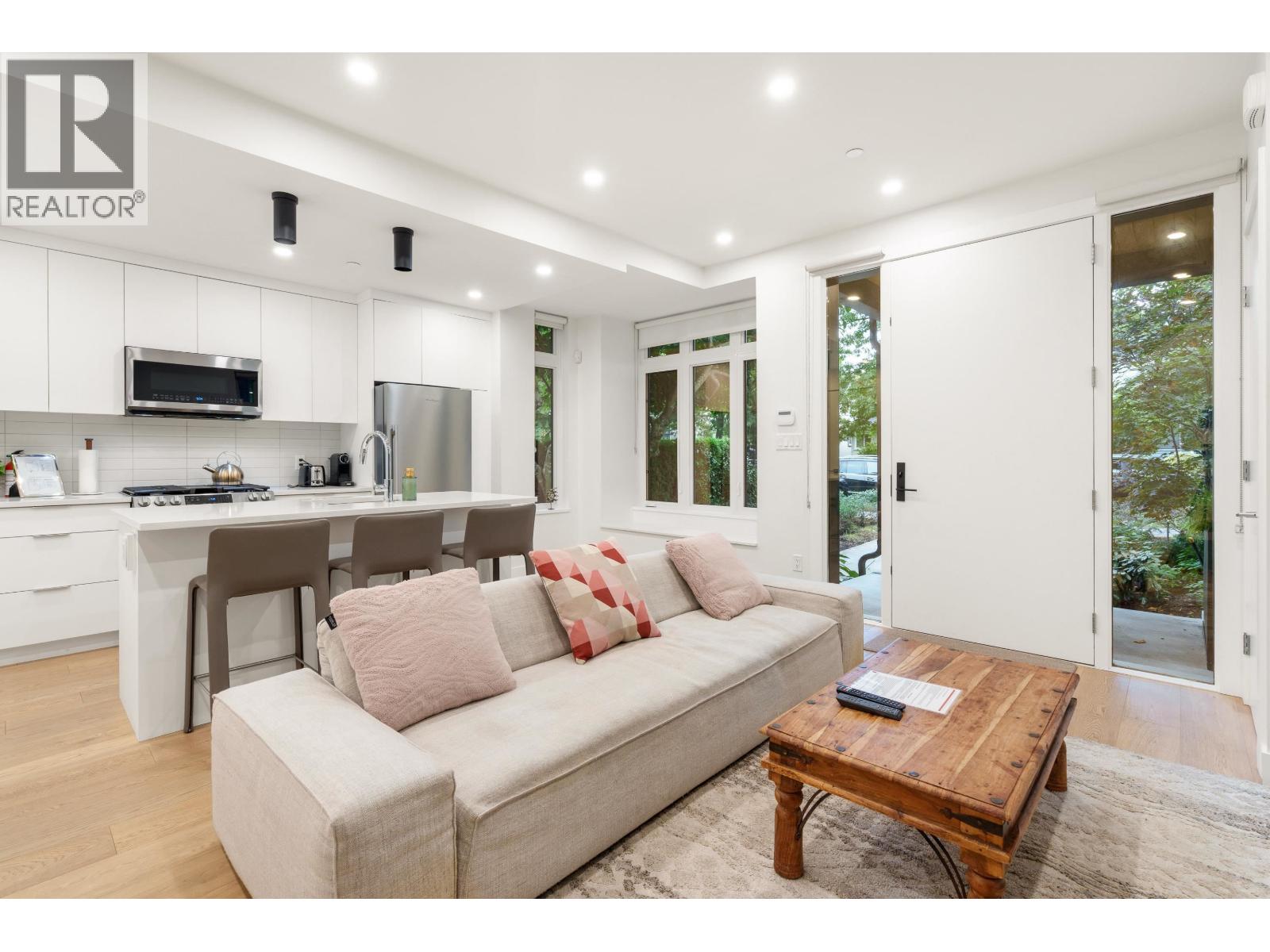 2727 W 14th Avenue, Vancouver, British Columbia  V6K 2X1 - Photo 15 - R3155134