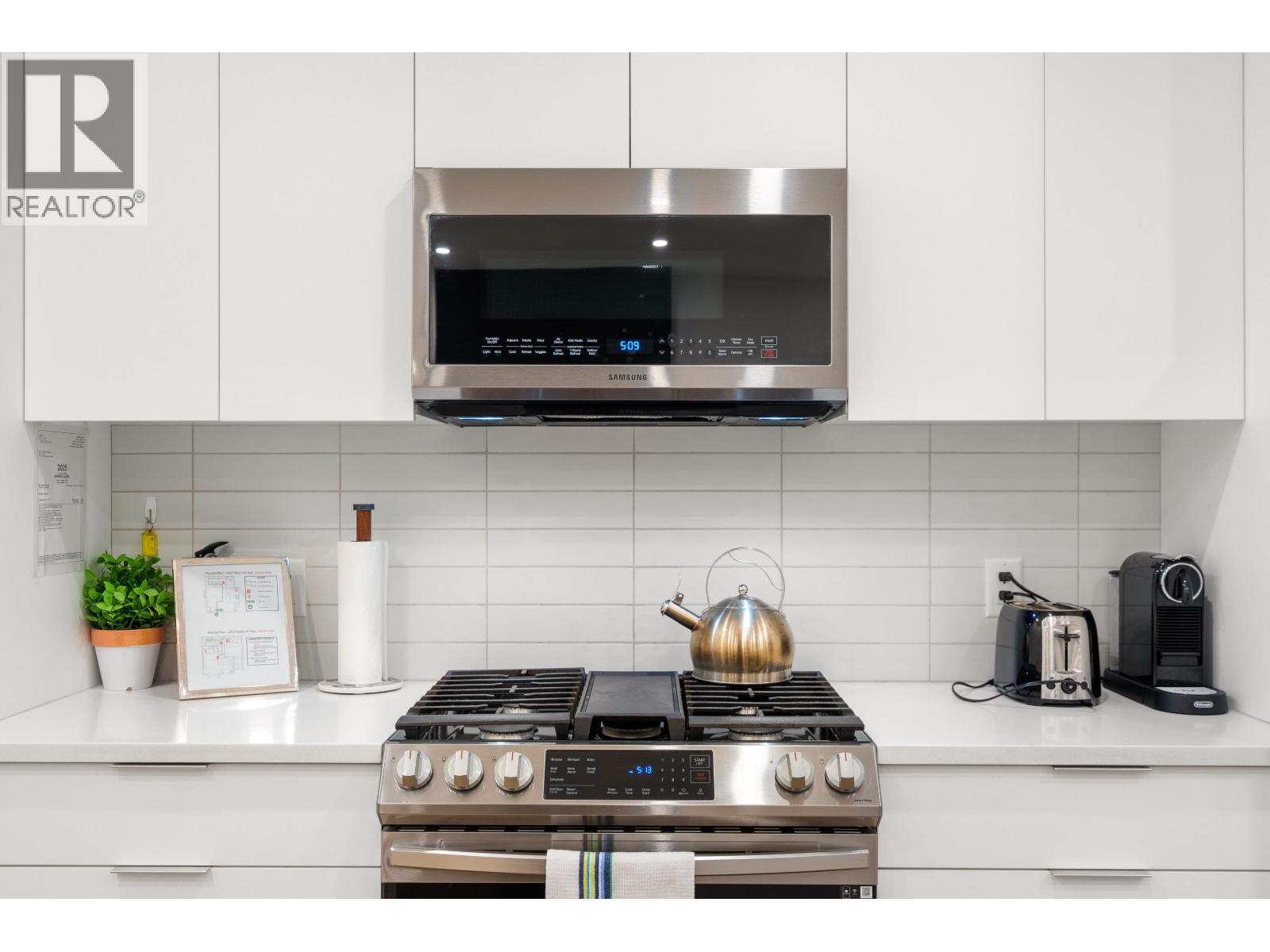 2727 W 14th Avenue, Vancouver, British Columbia  V6K 2X1 - Photo 17 - R3155134