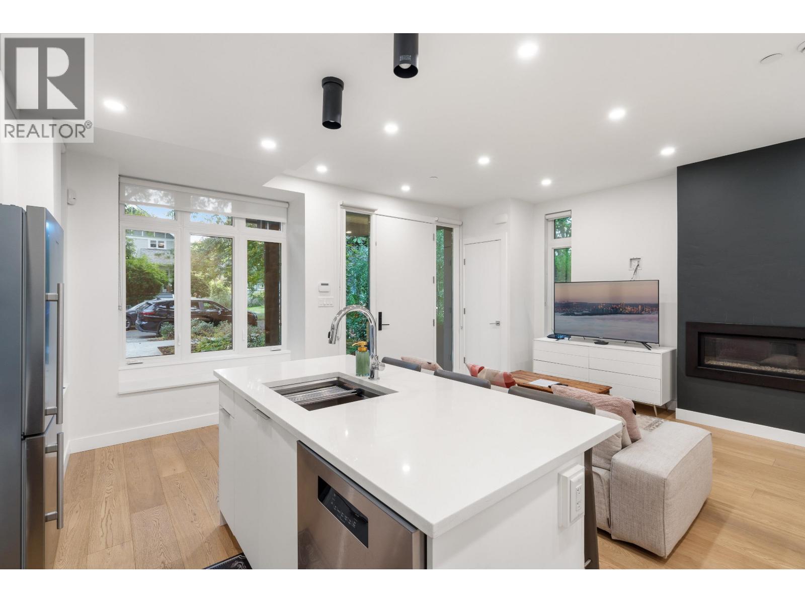 2727 W 14th Avenue, Vancouver, British Columbia  V6K 2X1 - Photo 19 - R3155134