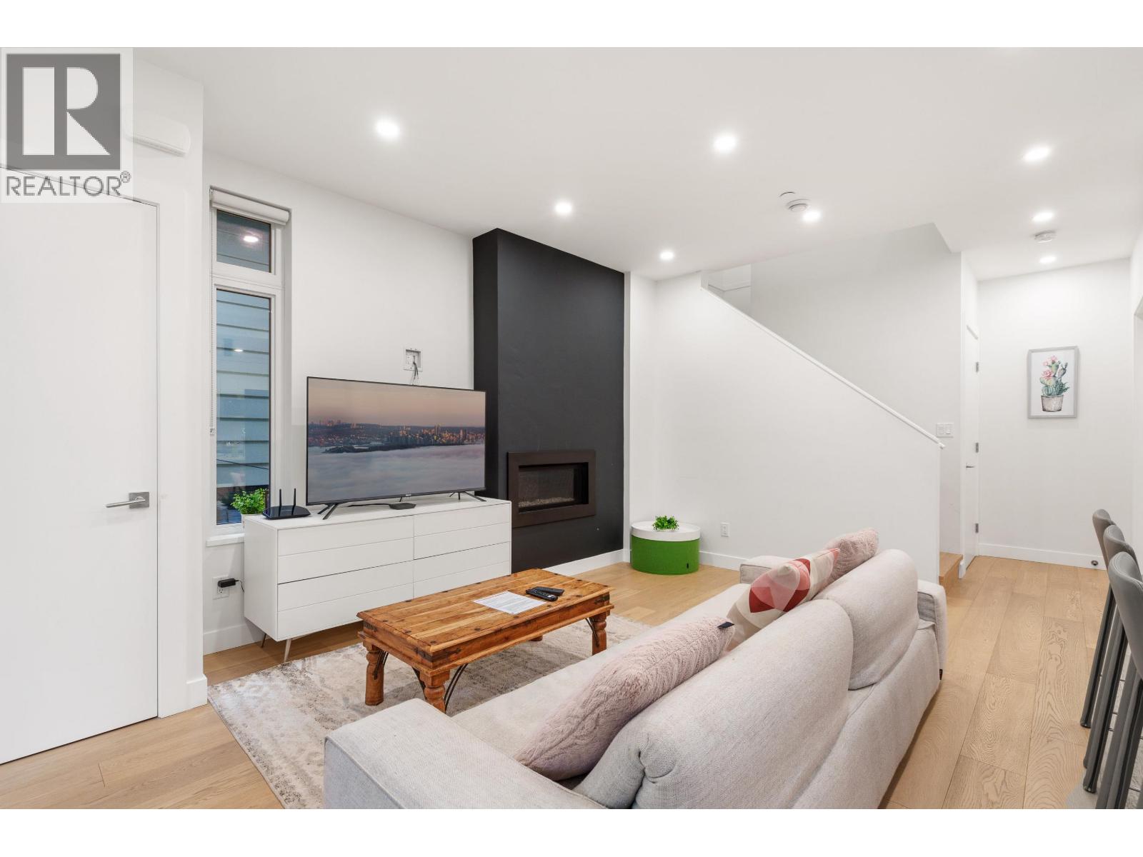 2727 W 14th Avenue, Vancouver, British Columbia  V6K 2X1 - Photo 25 - R3155134