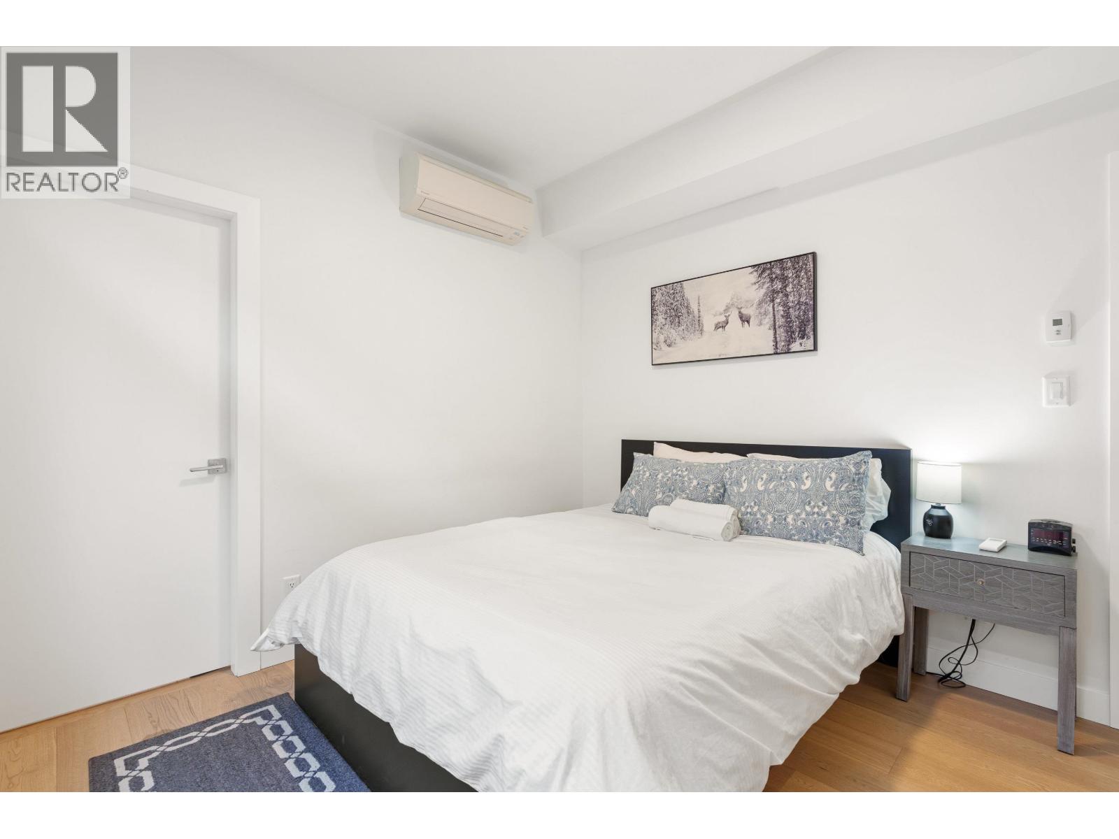 2727 W 14th Avenue, Vancouver, British Columbia  V6K 2X1 - Photo 3 - R3155134
