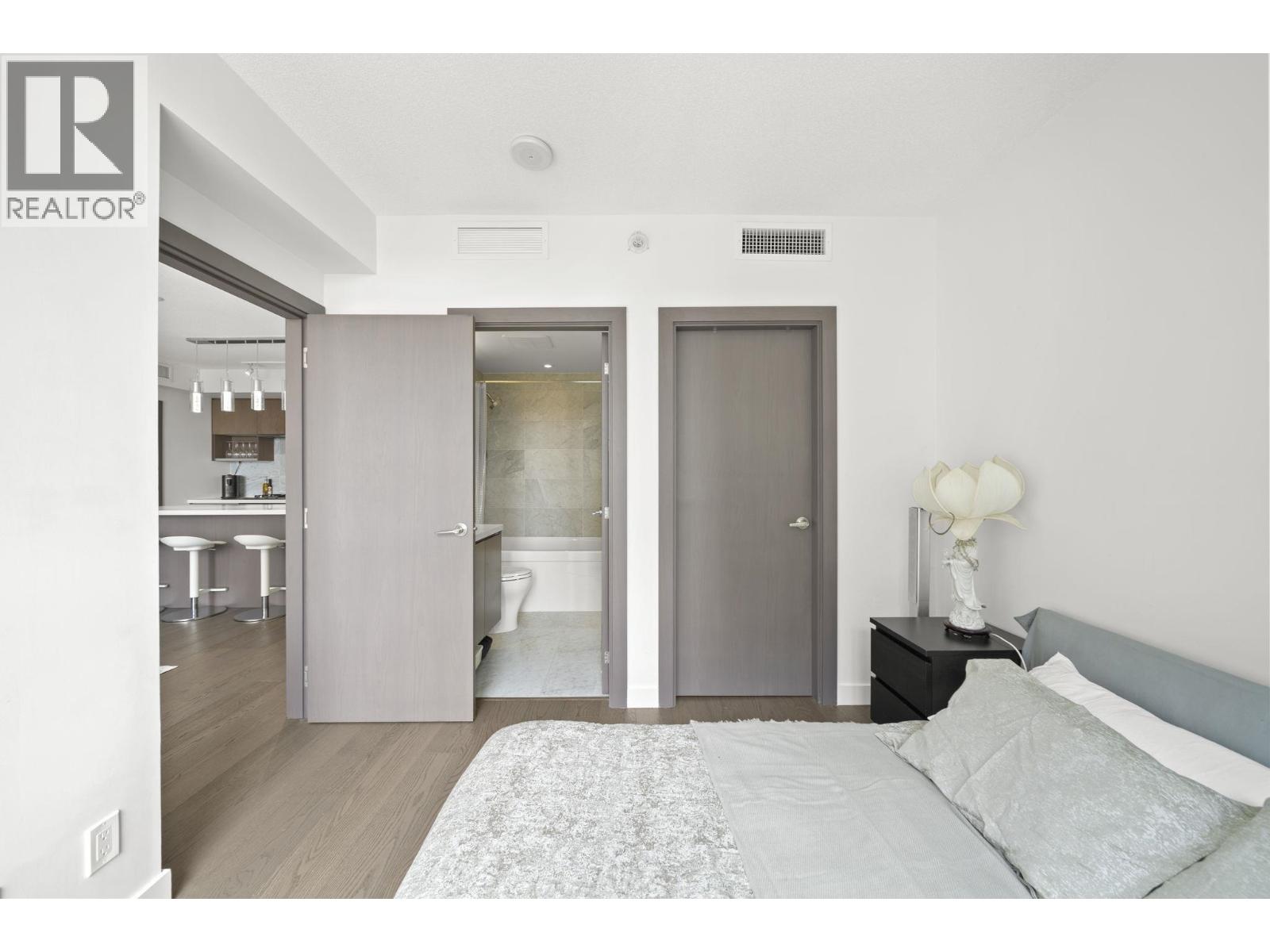 1251 38 Smithe Street, Vancouver, British Columbia  V6B 0P3 - Photo 14 - R3155144
