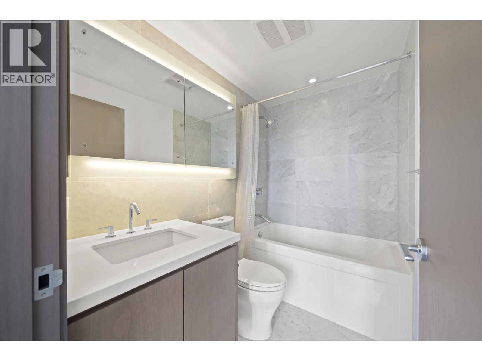 1251 38 Smithe Street, Vancouver, British Columbia  V6B 0P3 - Photo 17 - R3155144