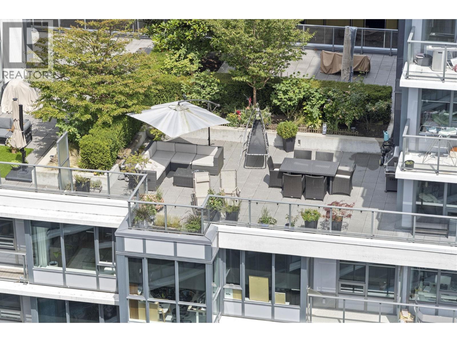 1251 38 Smithe Street, Vancouver, British Columbia  V6B 0P3 - Photo 2 - R3155144