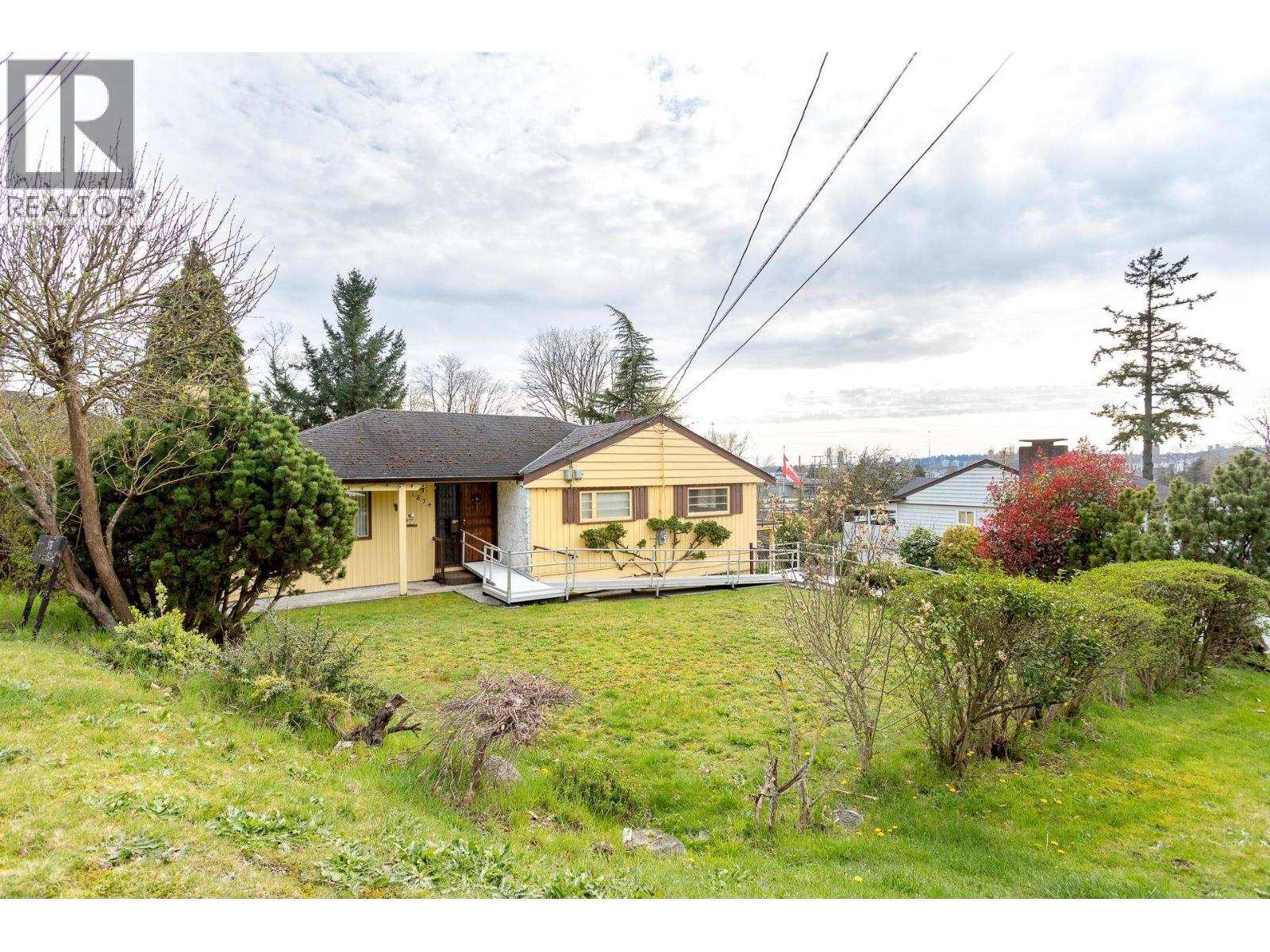 1874 Hillside Avenue, Coquitlam, British Columbia V3K 1K5 - Photo 2 - R3155117