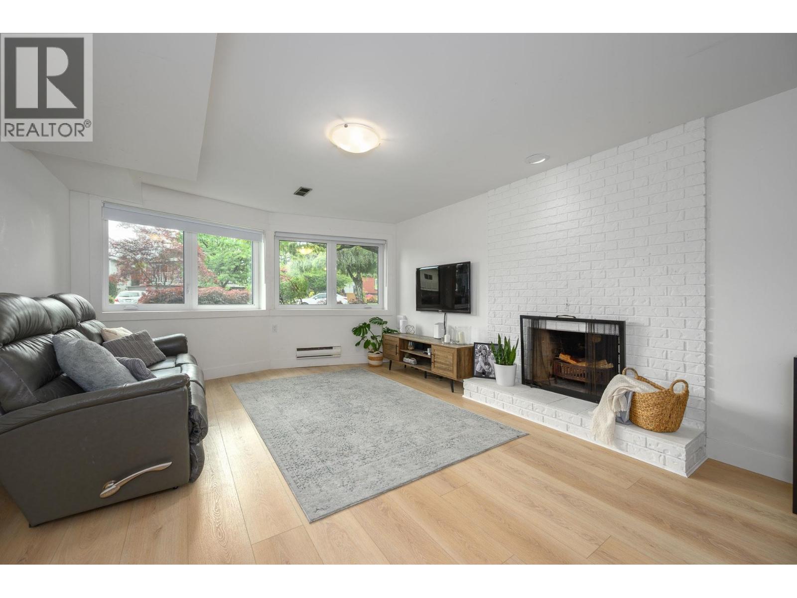 605 Allison Place, New Westminster, British Columbia  V3L 5C1 - Photo 25 - R3155156