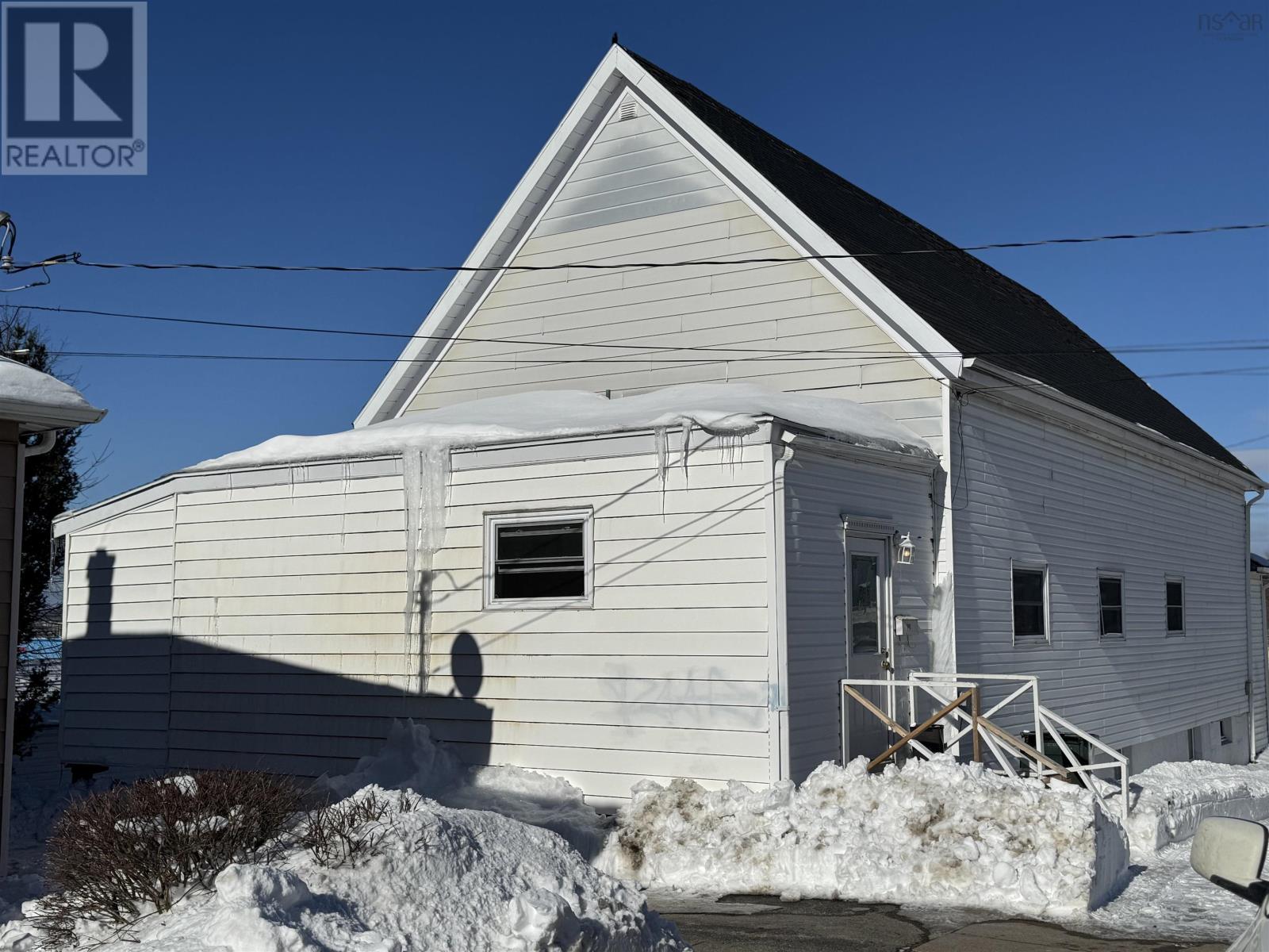 542 Upper Prince Street, Sydney, Nova Scotia  B1P 5M2 - Photo 1 - 202605324