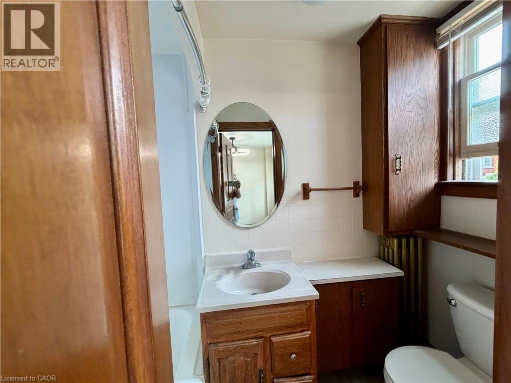 31 Regina Street N Unit# G, Waterloo, Ontario  N2J 2Z9 - Photo 11 - 40855180