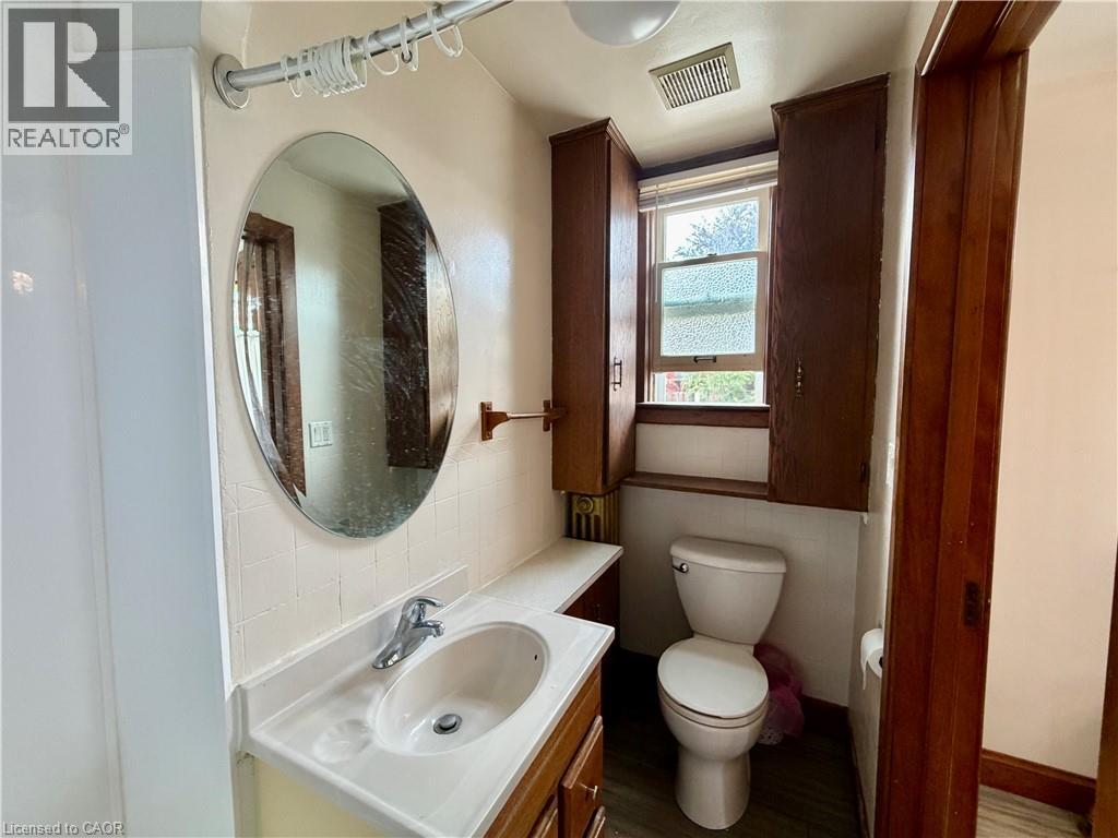 31 Regina Street N Unit# G, Waterloo, Ontario  N2J 2Z9 - Photo 12 - 40855180
