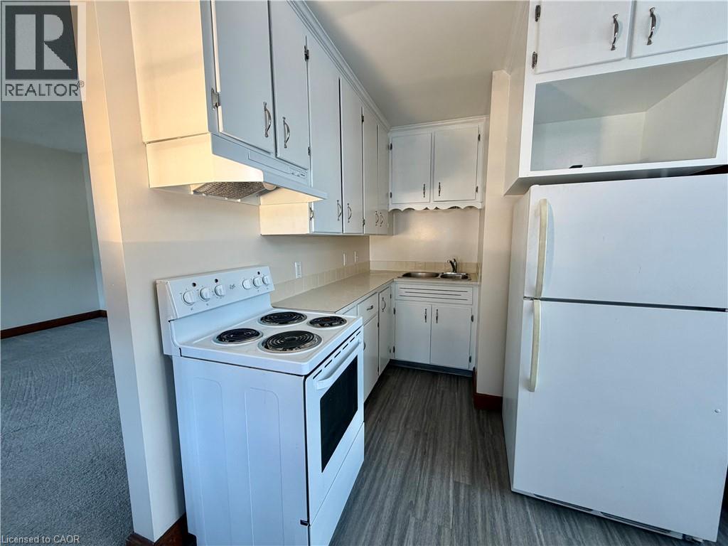 31 Regina Street N Unit# G, Waterloo, Ontario  N2J 2Z9 - Photo 8 - 40855180