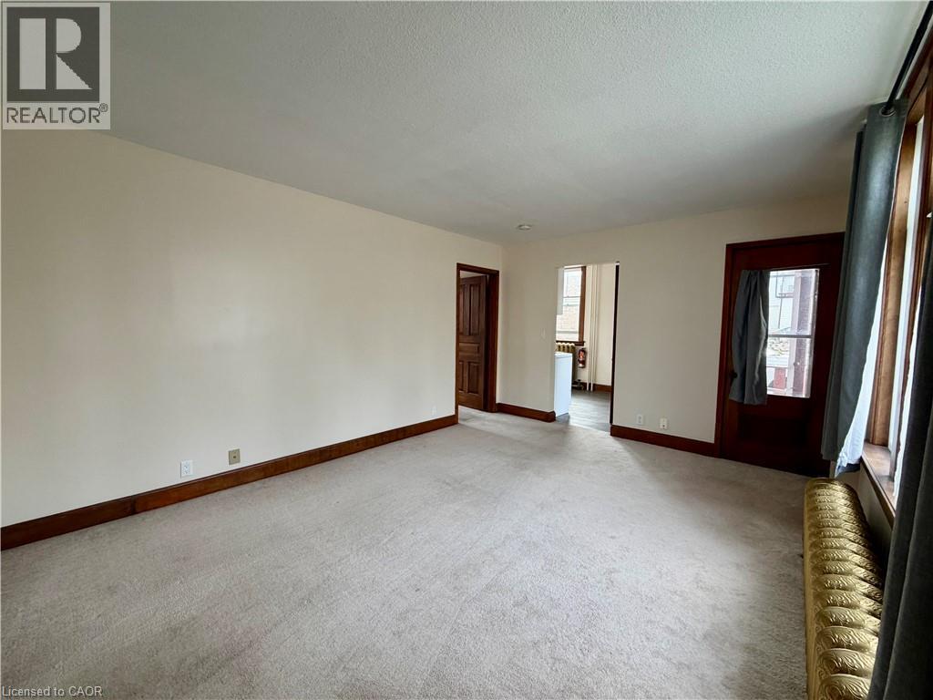 31 N Regina Street Unit# F, Waterloo, Ontario  N2J 2Z9 - Photo 10 - 40855177