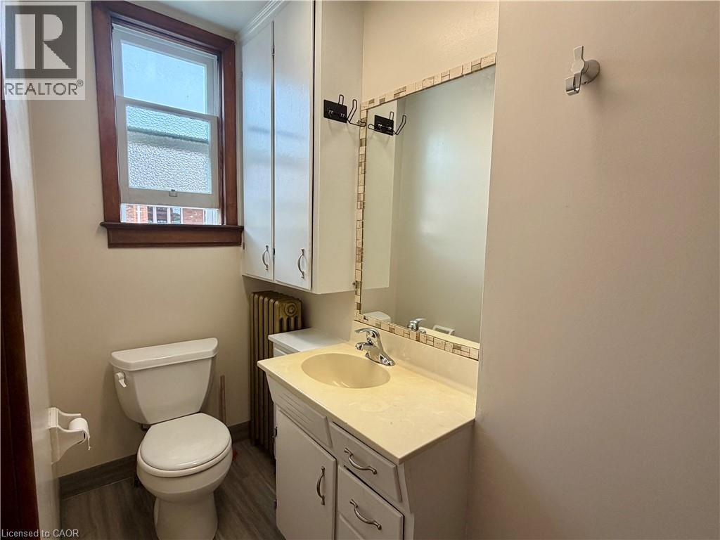 31 N Regina Street Unit# F, Waterloo, Ontario  N2J 2Z9 - Photo 12 - 40855177