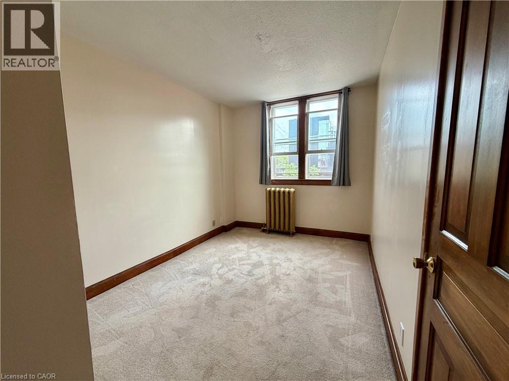 31 N Regina Street Unit# F, Waterloo, Ontario  N2J 2Z9 - Photo 6 - 40855177