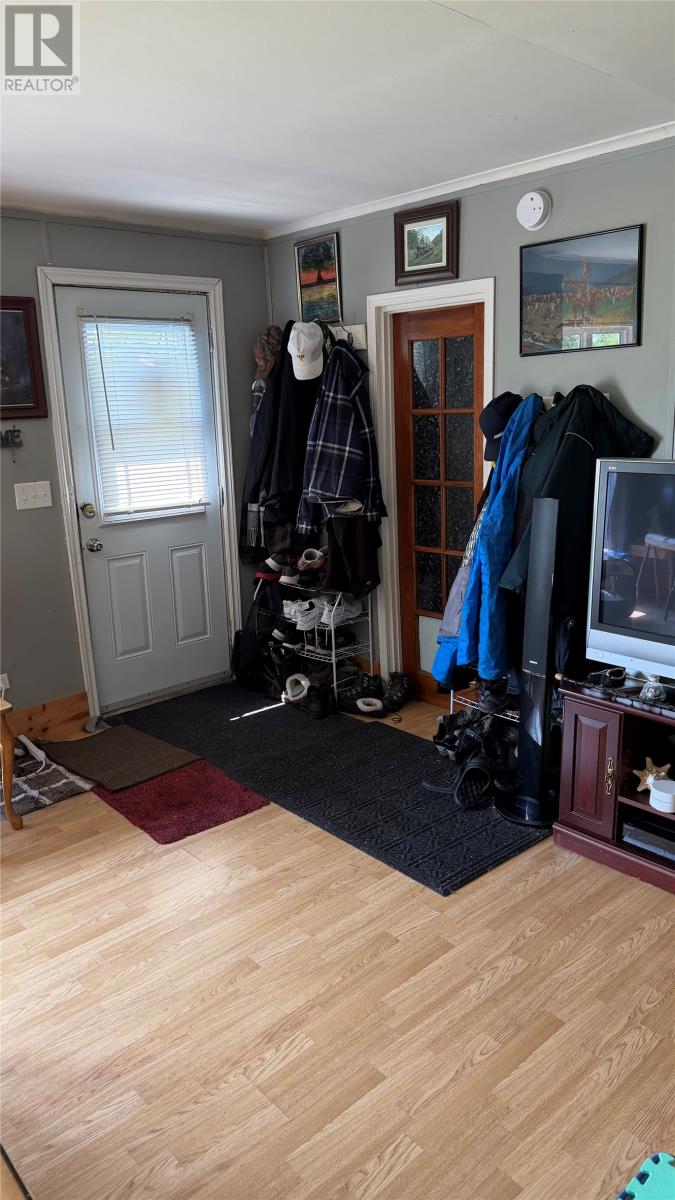 6 BEAVER POND Road, ROACHES LINE — photo 2