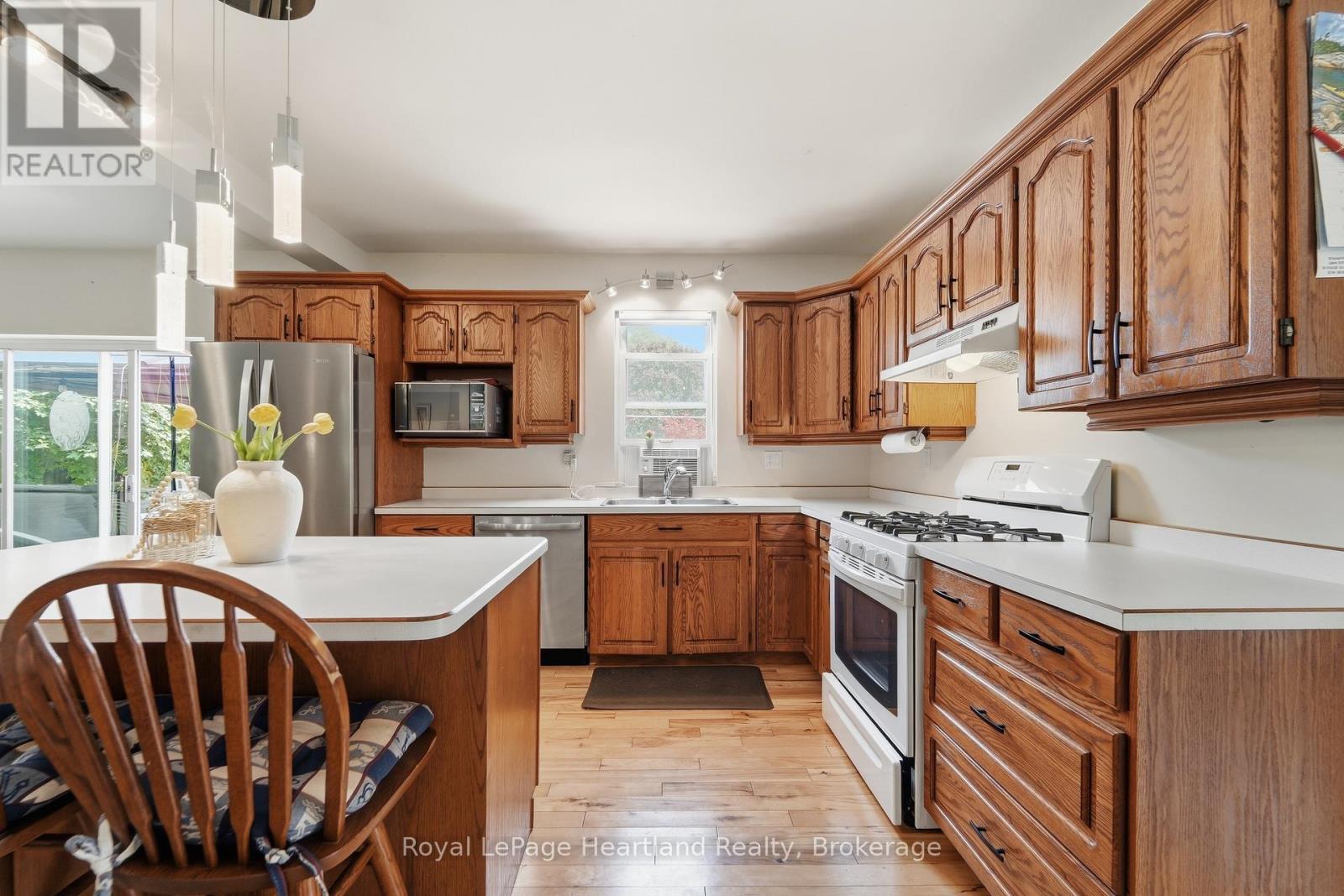 187 Cameron Street, Goderich, Ontario N7A 3K9 - Photo 14 - X13667572