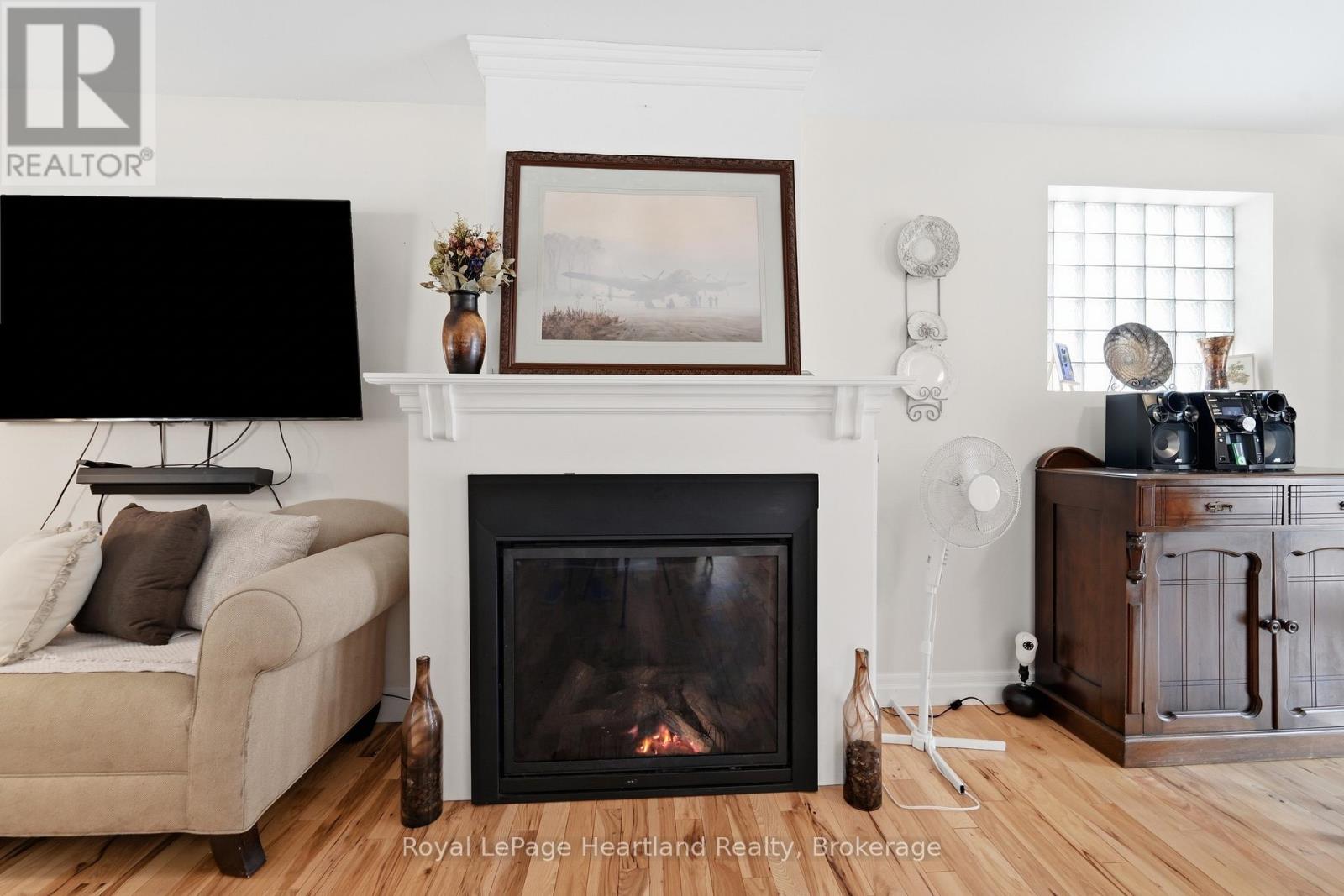 187 Cameron Street, Goderich, Ontario N7A 3K9 - Photo 8 - X13667572