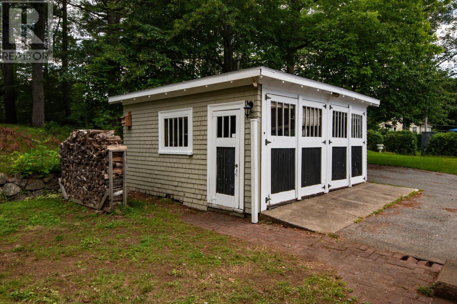 114 Alexandra Avenue, Bridgewater, Nova Scotia  B4V 1H4 - Photo 34 - 202620375