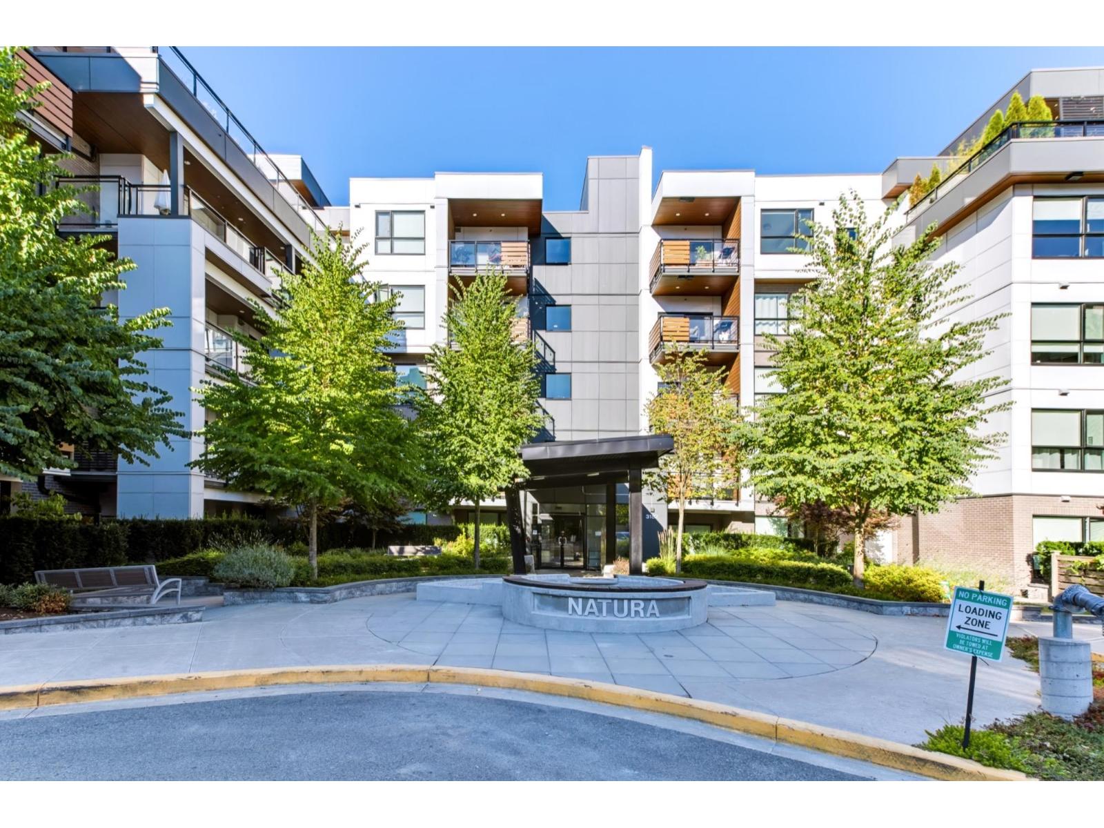 102 3182 Gladwin Road, Abbotsford, British Columbia  V2T 0K8 - Photo 1 - R3154599