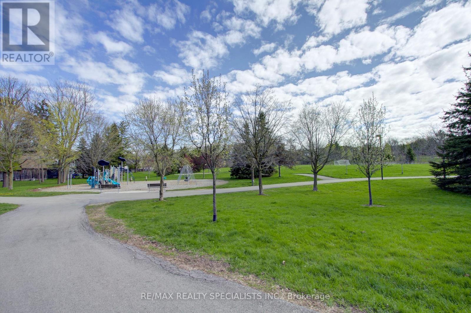 6960 Historic Trail, Mississauga, Ontario  L5W 1C2 - Photo 39 - W13448078