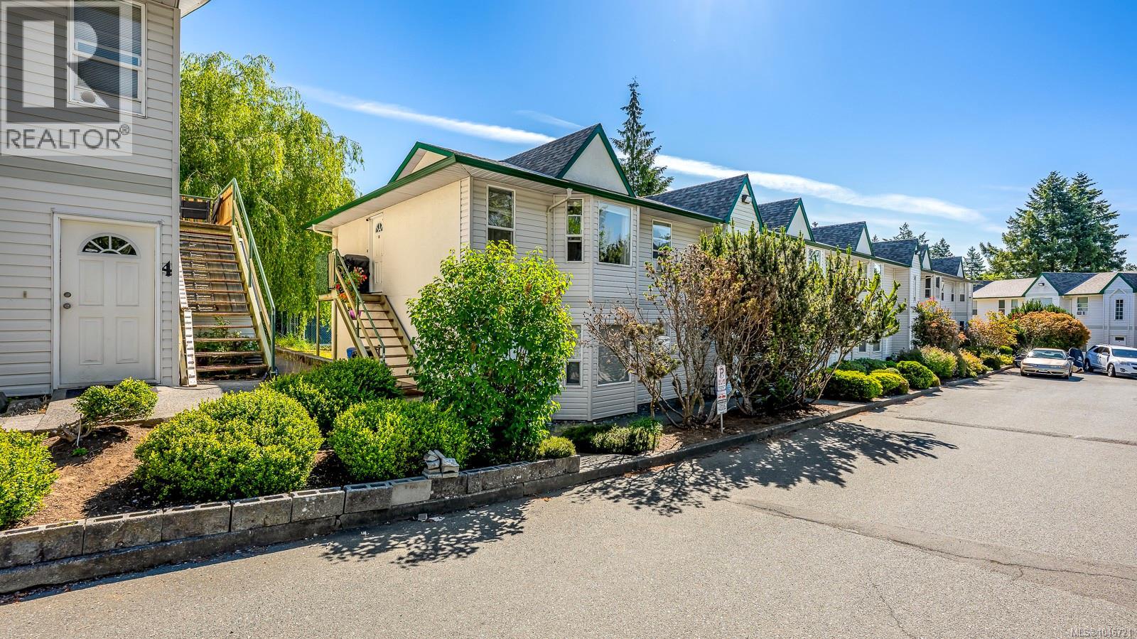 18 1535 Dingwall Rd, Courtenay, British Columbia  V9N 3S8 - Photo 1 - 1046721