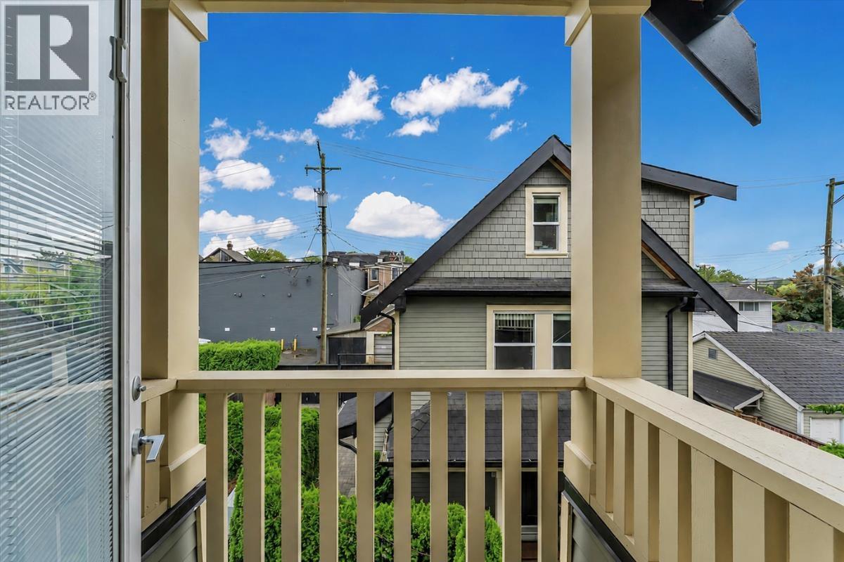 2 1136 E Pender Street, Vancouver, British Columbia  V6A 1W5 - Photo 11 - R3155001