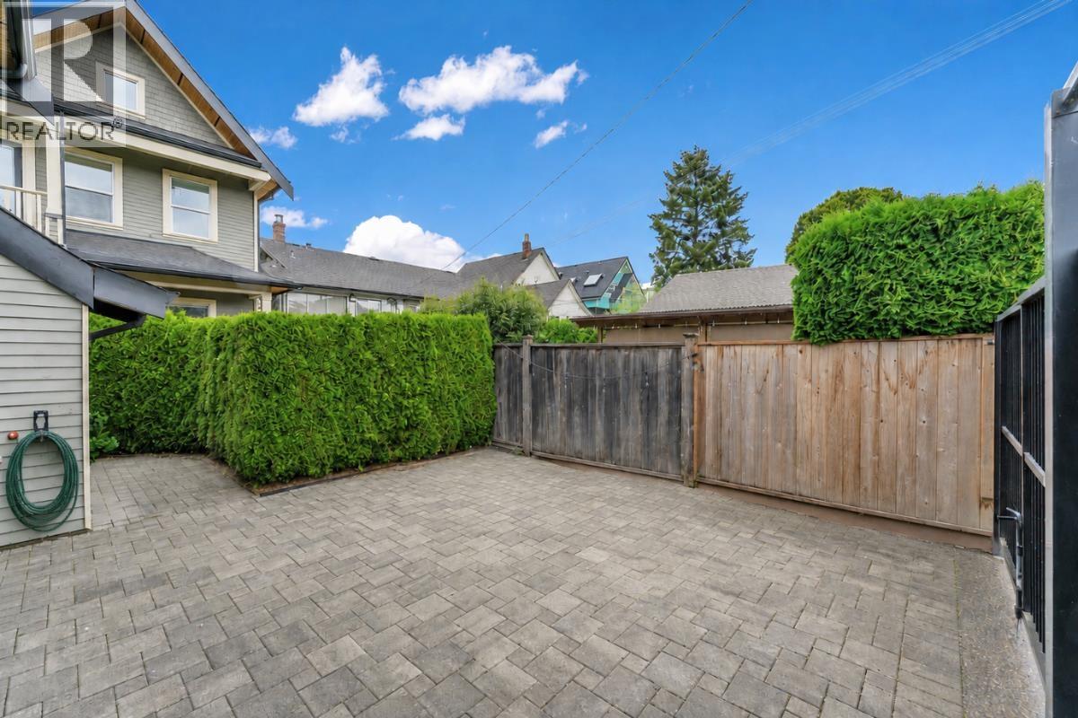 2 1136 E Pender Street, Vancouver, British Columbia  V6A 1W5 - Photo 20 - R3155001