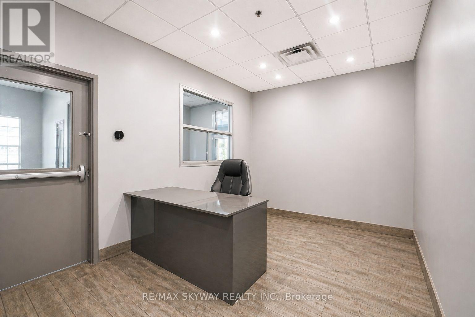 20 - 2070 Steeles Avenue E, Brampton, Ontario  L6T 0J4 - Photo 11 - W13667578
