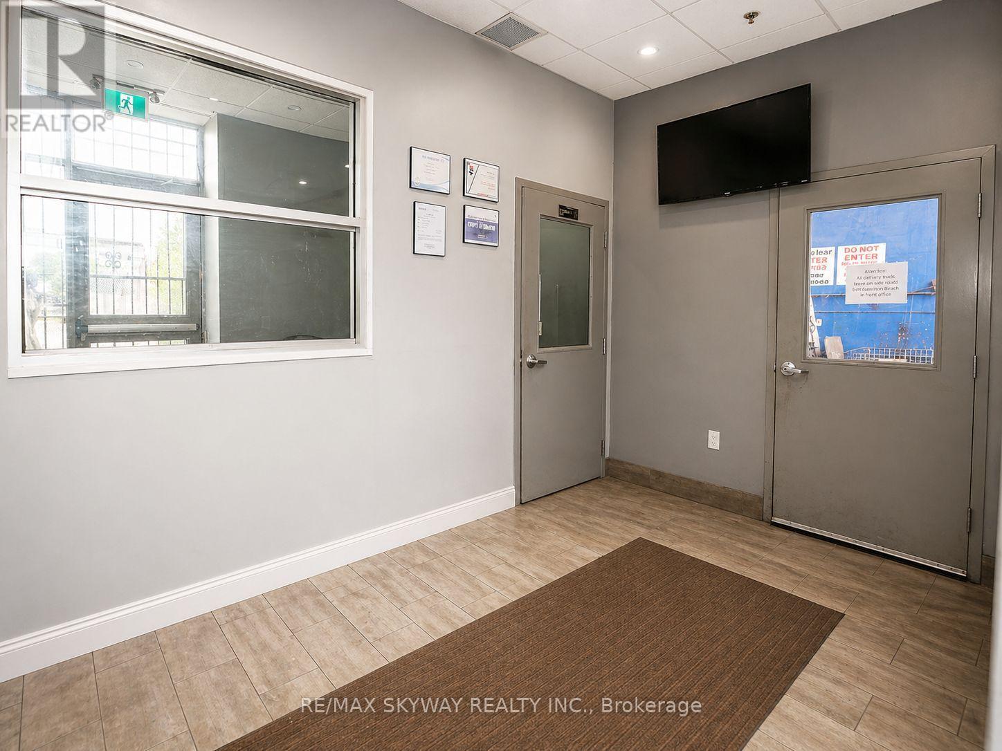 20 - 2070 Steeles Avenue E, Brampton, Ontario  L6T 1A7 - Photo 8 - W13667580