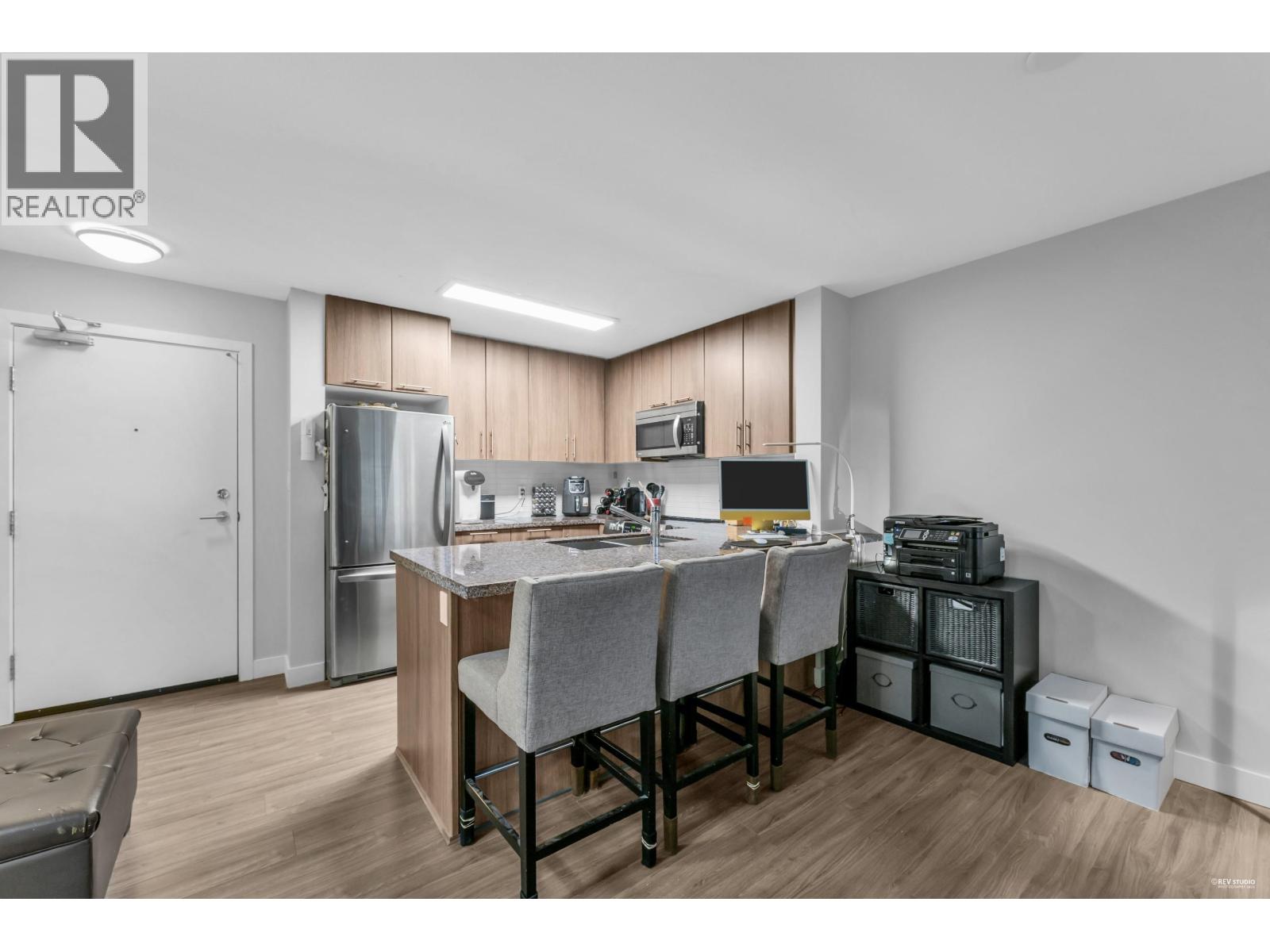 409 12075 Edge Street, Maple Ridge, British Columbia  V2X 9E6 - Photo 4 - R3154633