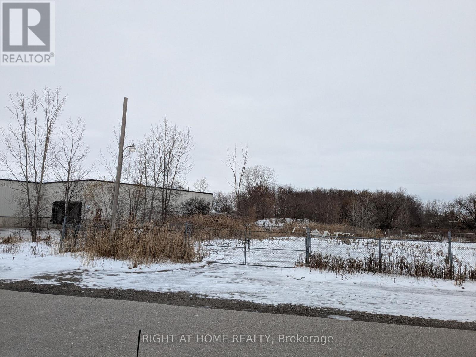 62 Plant Farm Boulevard, Brantford, Ontario N3S 7W3 - Photo 28 - X13664530