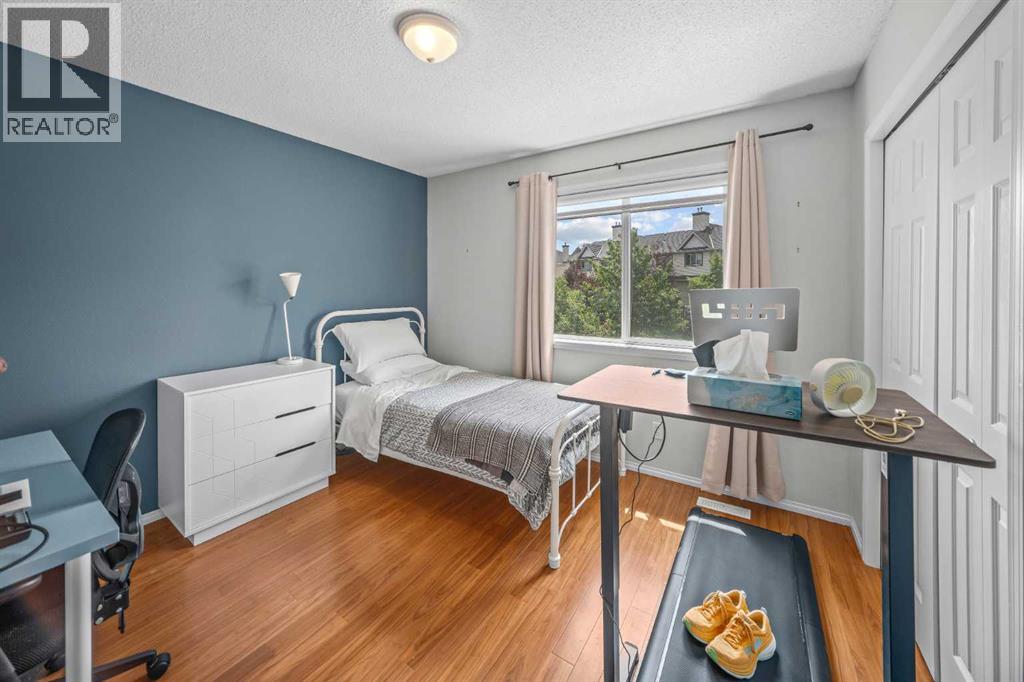 43 Cougar Ridge Bay SW, Calgary, Alberta  T3H 5C4 - Photo 14 - A2335162