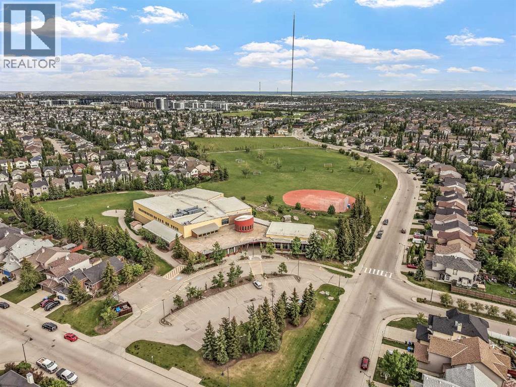 43 Cougar Ridge Bay SW, Calgary, Alberta  T3H 5C4 - Photo 28 - A2335162