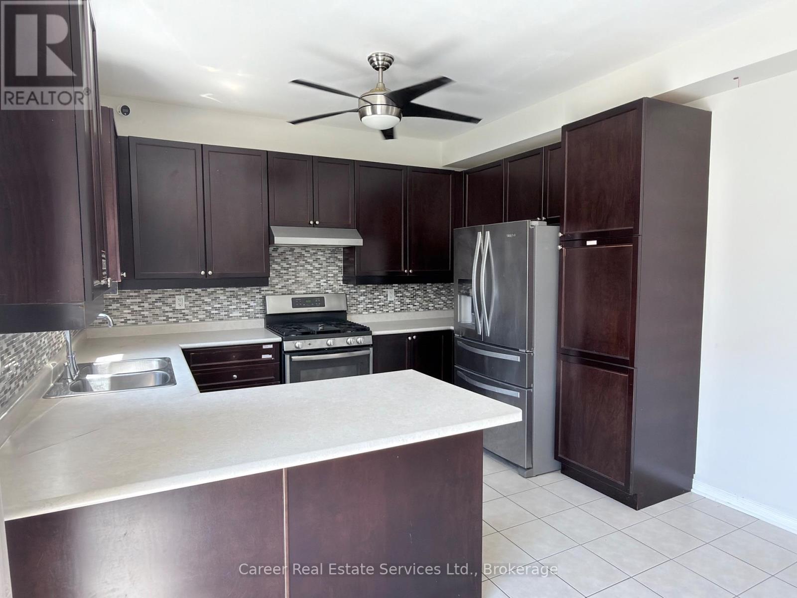 12 Cragg Crescent, Ajax, Ontario  L1T 0E4 - Photo 9 - E13666598