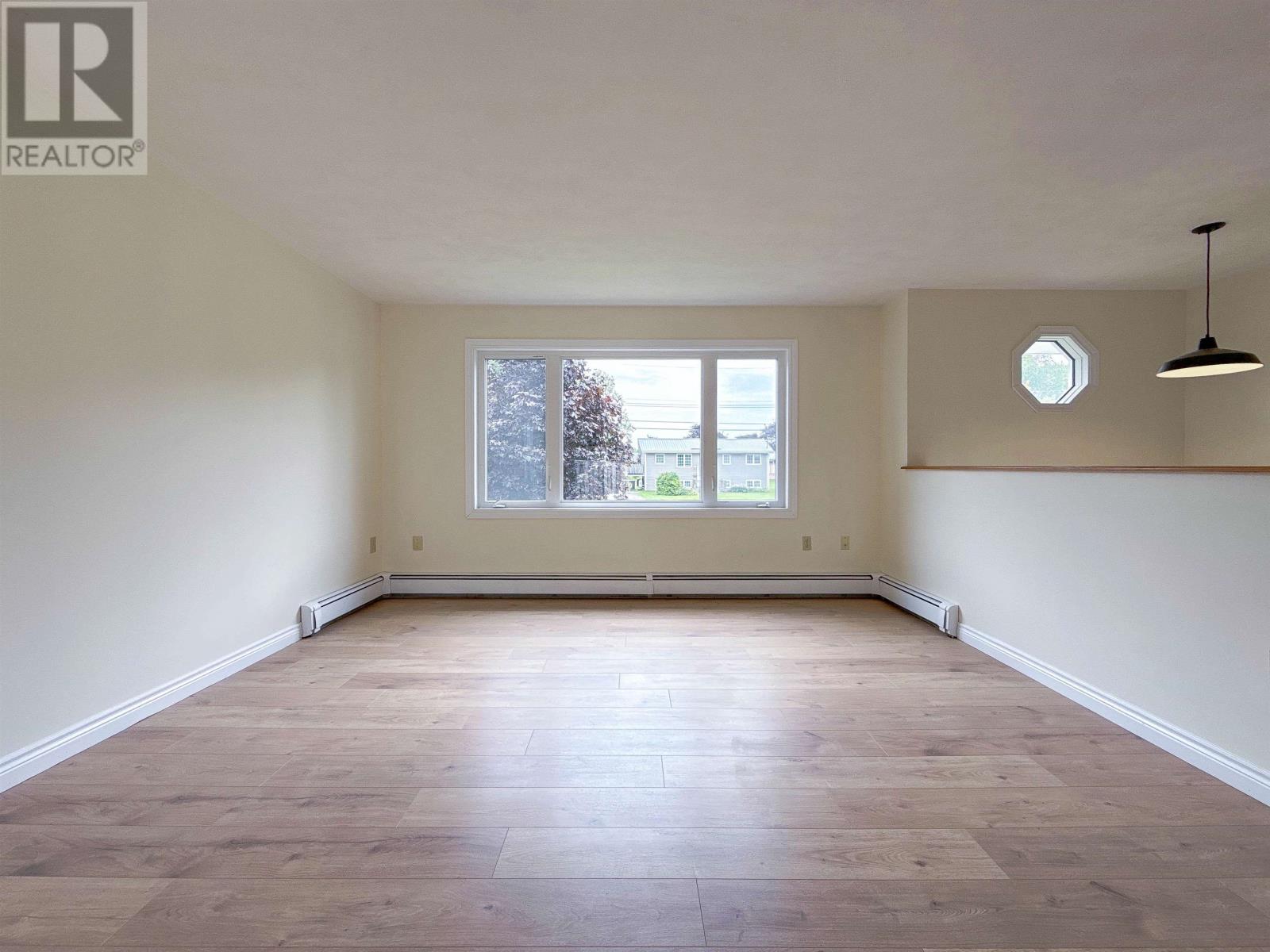 4 Abbey Drive, Charlottetown, Prince Edward Island  C1A 8A3 - Photo 5 - 202620360