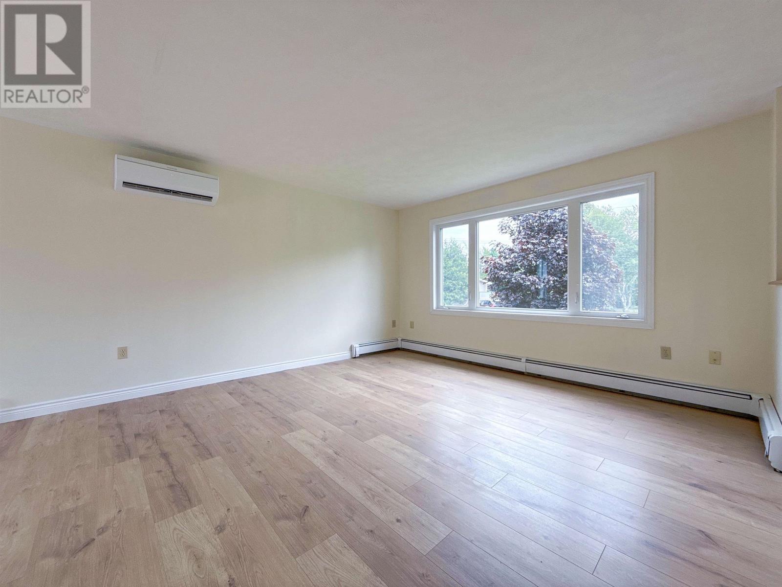 4 Abbey Drive, Charlottetown, Prince Edward Island  C1A 8A3 - Photo 6 - 202620360