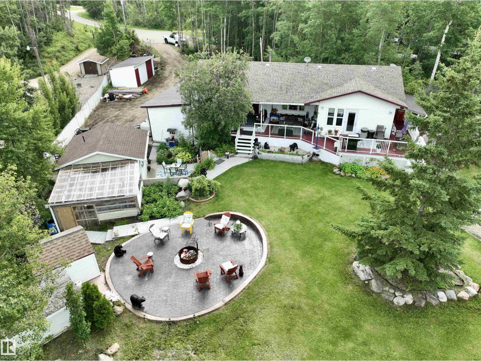 627 59201 RR 95, Rural St. Paul County