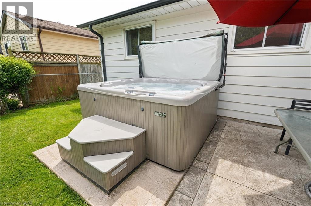 1862 Briarwood Drive, Cambridge, Ontario  N3H 5A7 - Photo 27 - 40833649