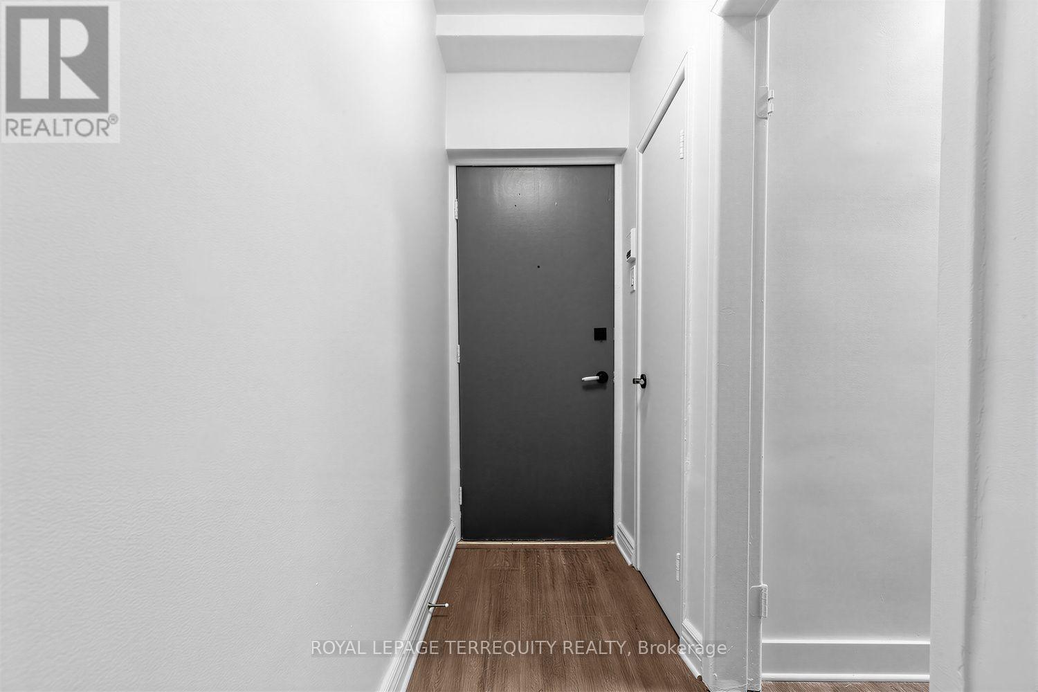 1 - 2550 Keele Street, Toronto, Ontario  M6L 2N8 - Photo 4 - W13504130
