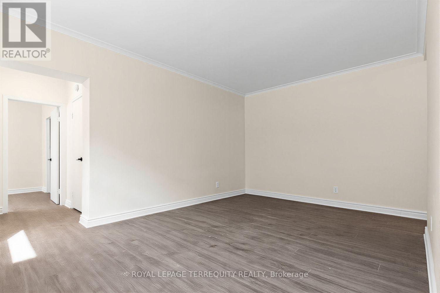 1 - 2550 Keele Street, Toronto, Ontario  M6L 2N8 - Photo 9 - W13504130