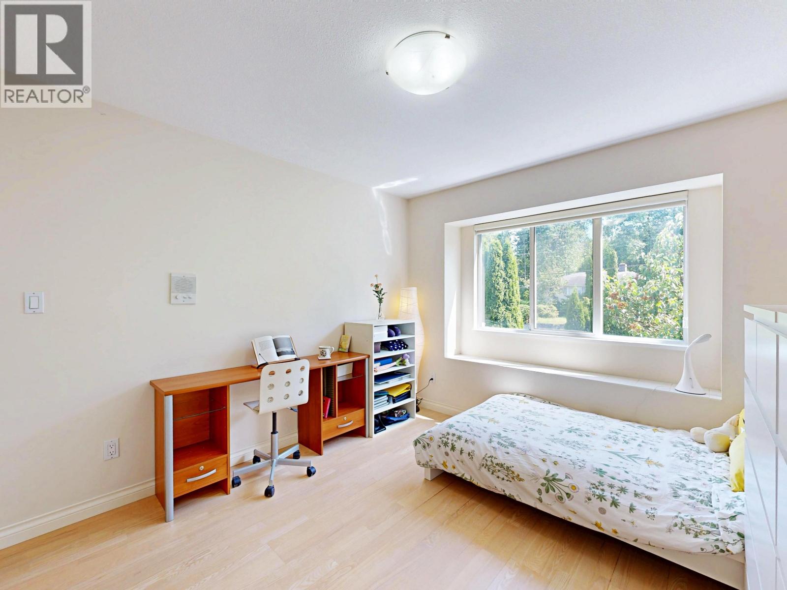 4093 Nithsdale Street, Burnaby, British Columbia  V5G 1P5 - Photo 24 - R3139822