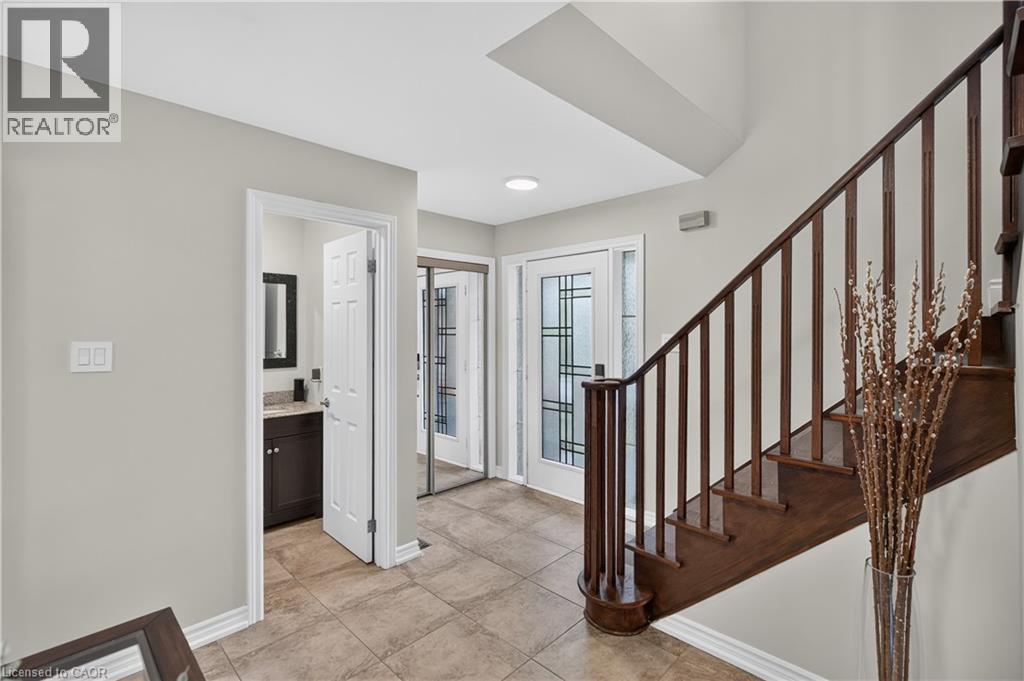 119 Boulding Avenue, Waterdown, Ontario  L8B 0M2 - Photo 4 - 40840741