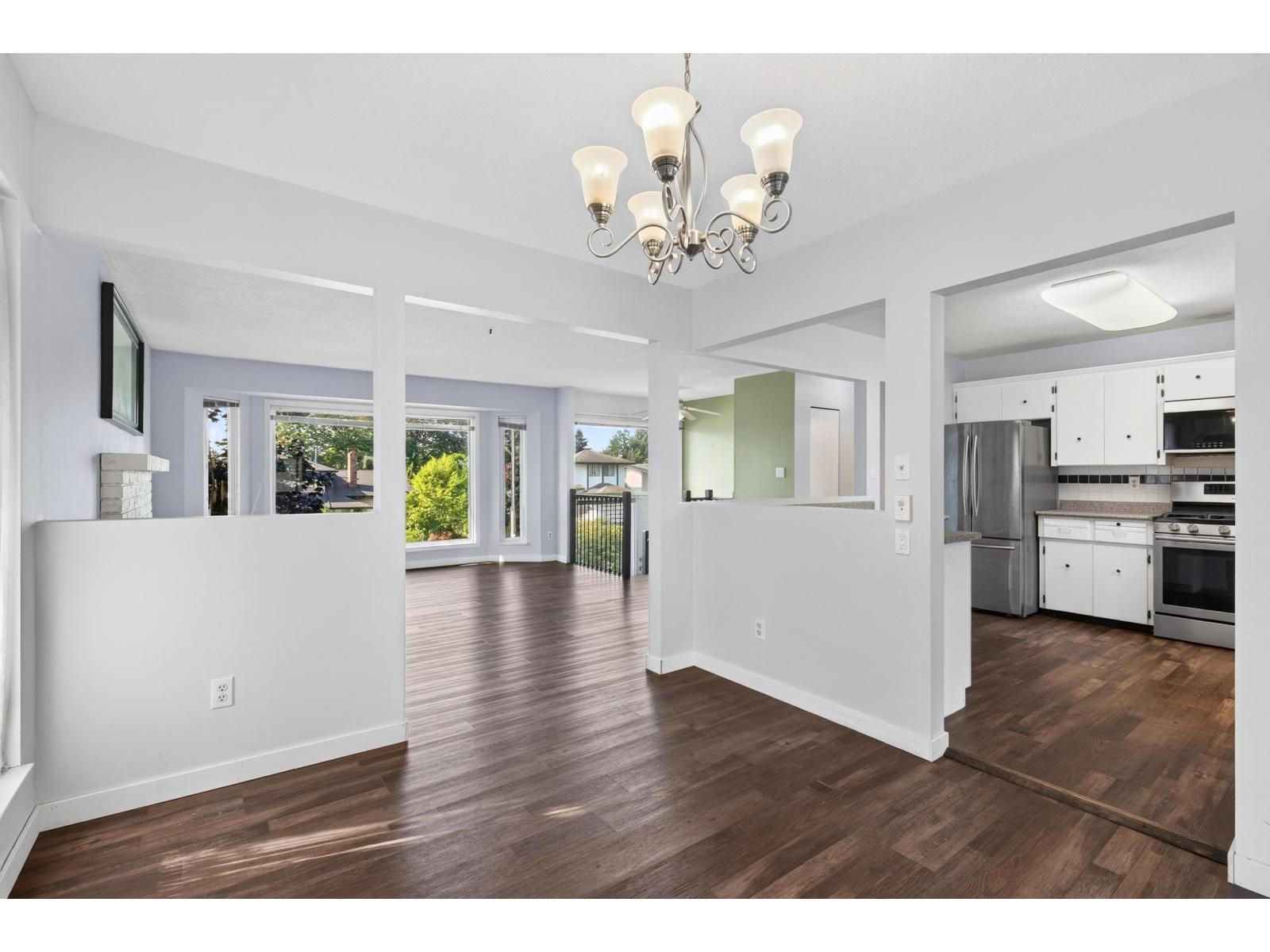 33383 Whidden Avenue, Mission, British Columbia  V2V 4Z6 - Photo 13 - R3154584