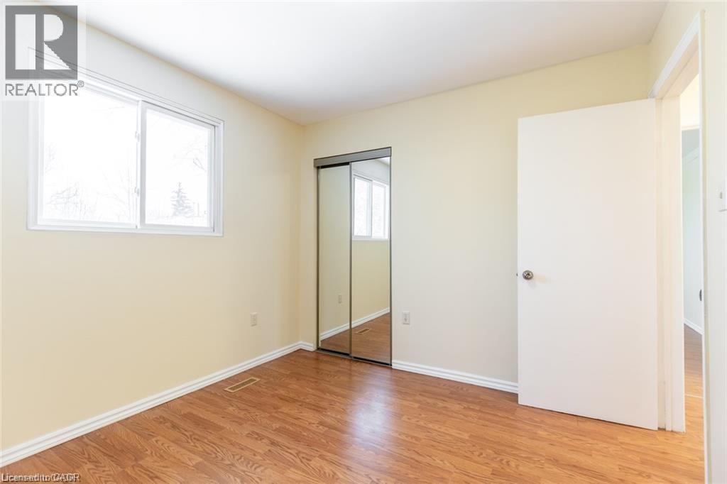 16 Garrow Drive, Hamilton, Ontario  L9C 6G9 - Photo 8 - 40846073