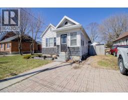 35 Alexandra AVENUE, Chatham, Ontario