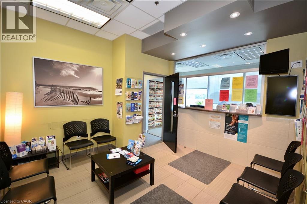 325 Winterberry Drive Unit# 204, Stoney Creek, Ontario  L8J 0B6 - Photo 6 - 40848618